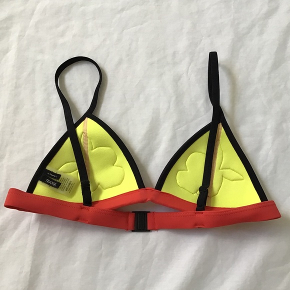 Triangl sz XS Flower bikini top - Picture 2 of 7